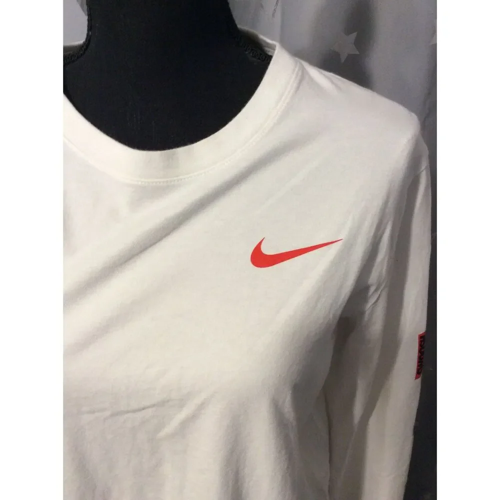 Nike Tee Long Sleeve Size Medium M Graphic Mens Sportswear